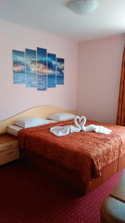 Guest House Aristokrat Obzor Exterior foto
