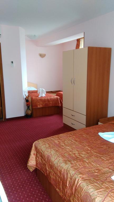 Guest House Aristokrat Obzor Exterior foto